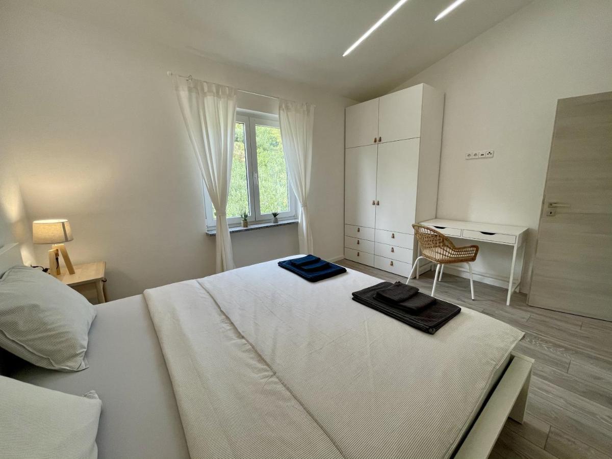 Lambda Holiday Apartments Єсенице Екстер'єр фото