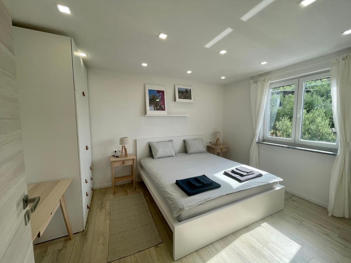 Lambda Holiday Apartments Єсенице Екстер'єр фото